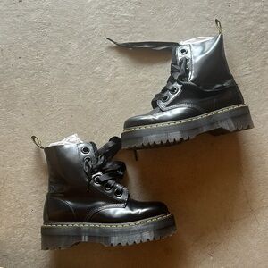 Dr Martens